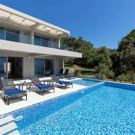 Villa Alkyoni Paramonas (Corfu)