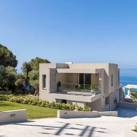 Alkyoni Villa